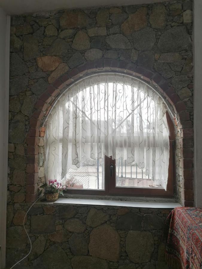 Лилянината Къща Villa Kalofer Exteriör bild